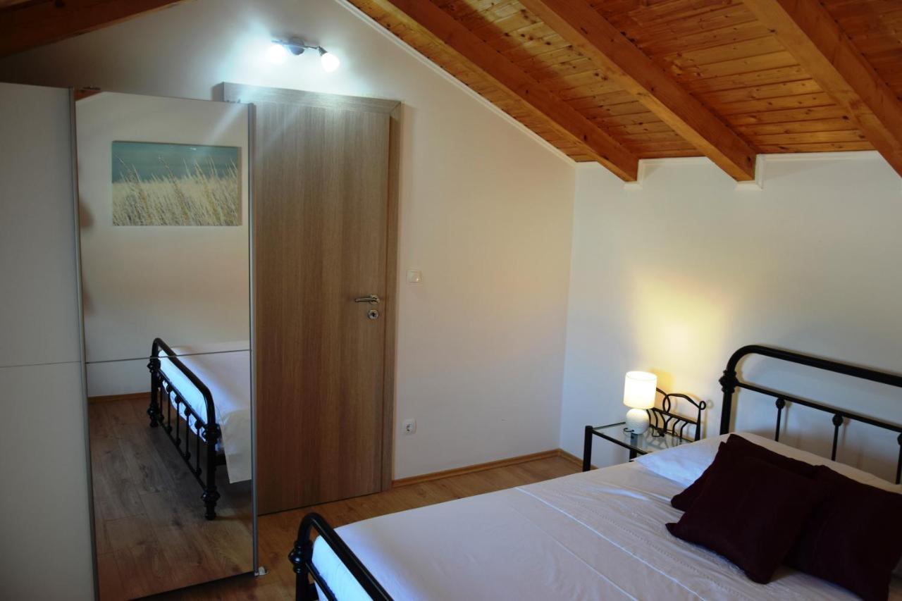 Marta II Your Holiday Home In Seget Center Трогир Экстерьер фото