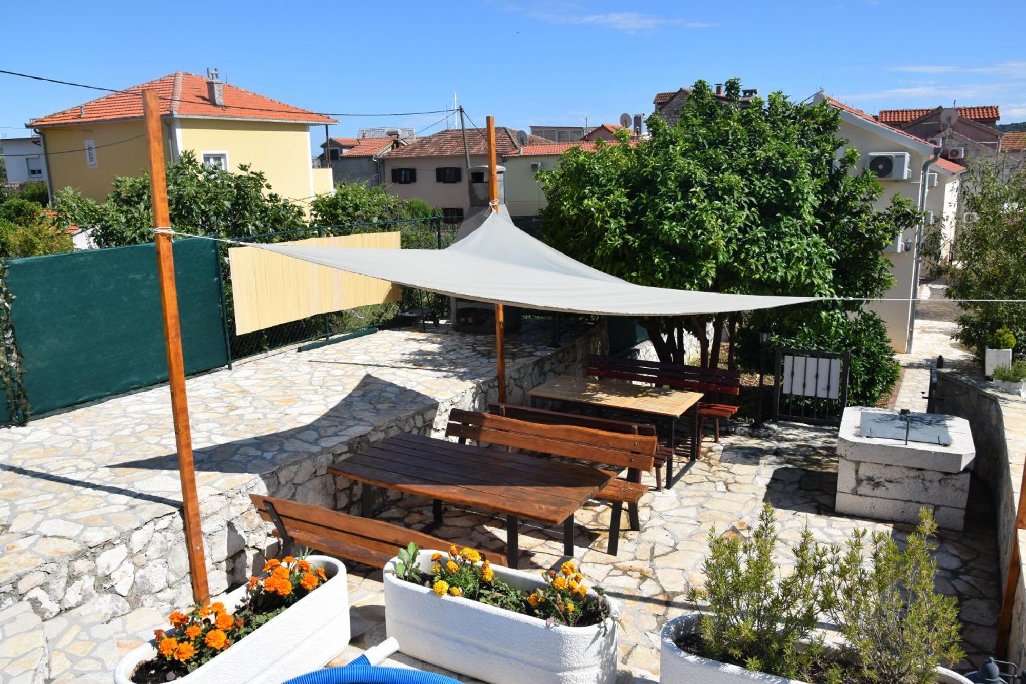 Marta II Your Holiday Home In Seget Center Трогир Экстерьер фото